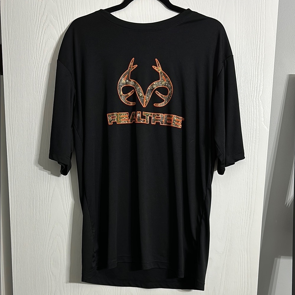 Realtree Black Short Sleeve Tee with Antler Graphic